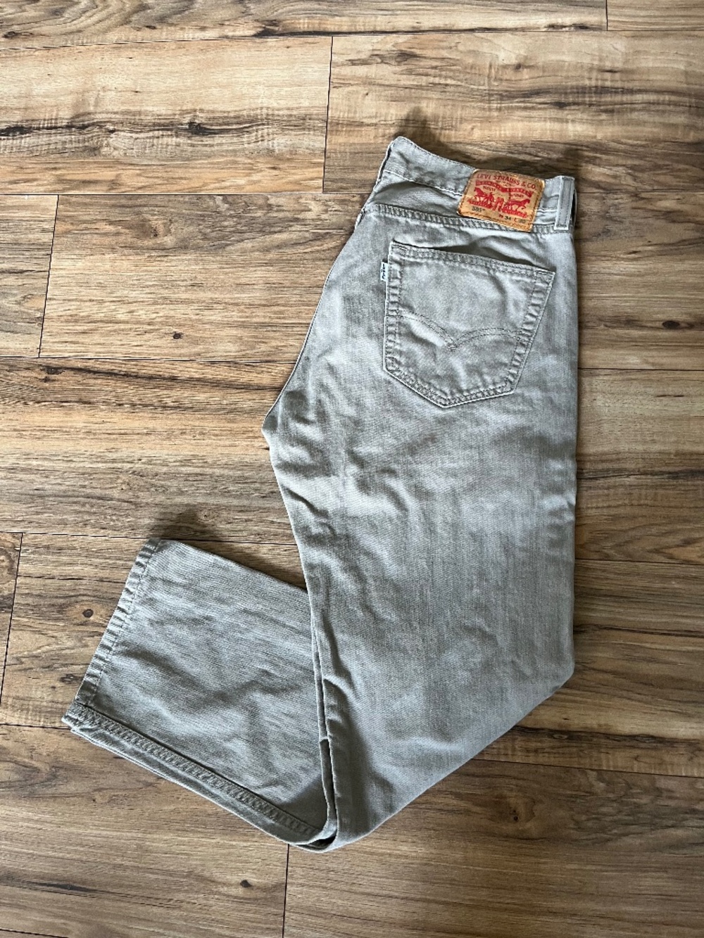 Levi's Men's Tan Color Jeans 505 Size 34x30